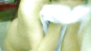 فرشتہ چہرے کے ساتھ س ...